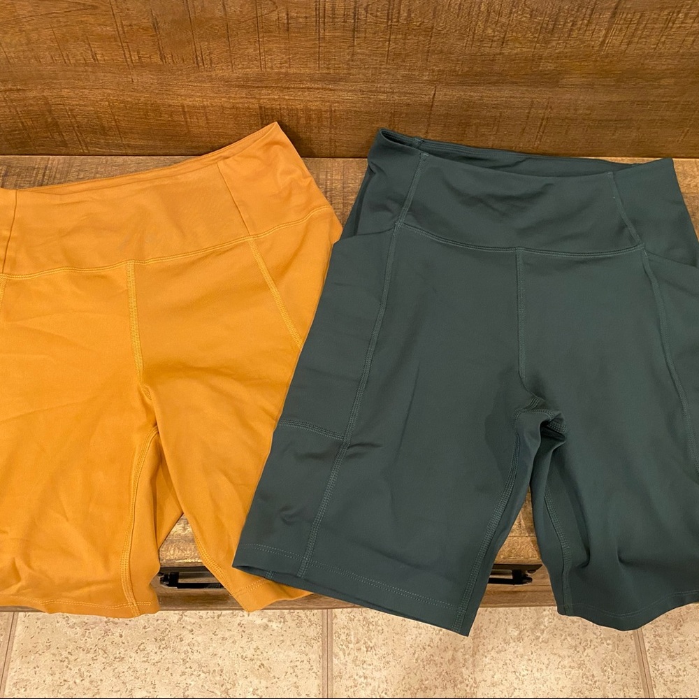 Girlfriend Collective HR Biker Short Bundle Sz M